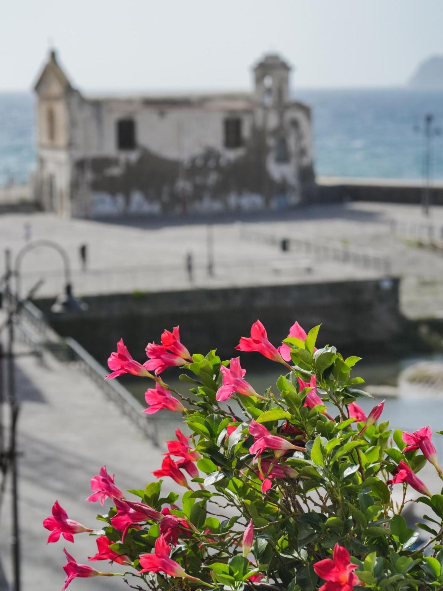 Da Sara Hotel Pozzuoli Eksteriør billede