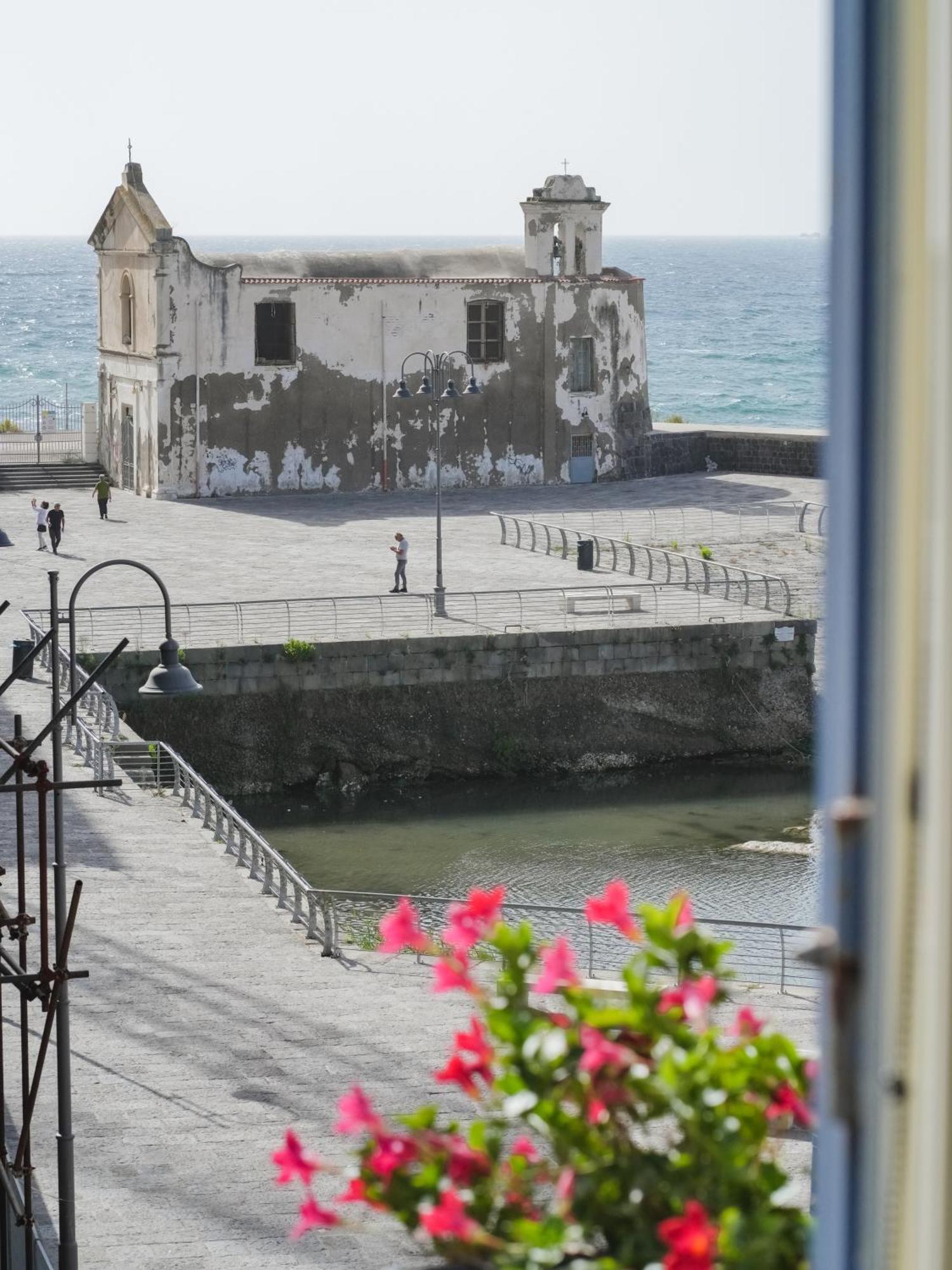 Da Sara Hotel Pozzuoli Eksteriør billede