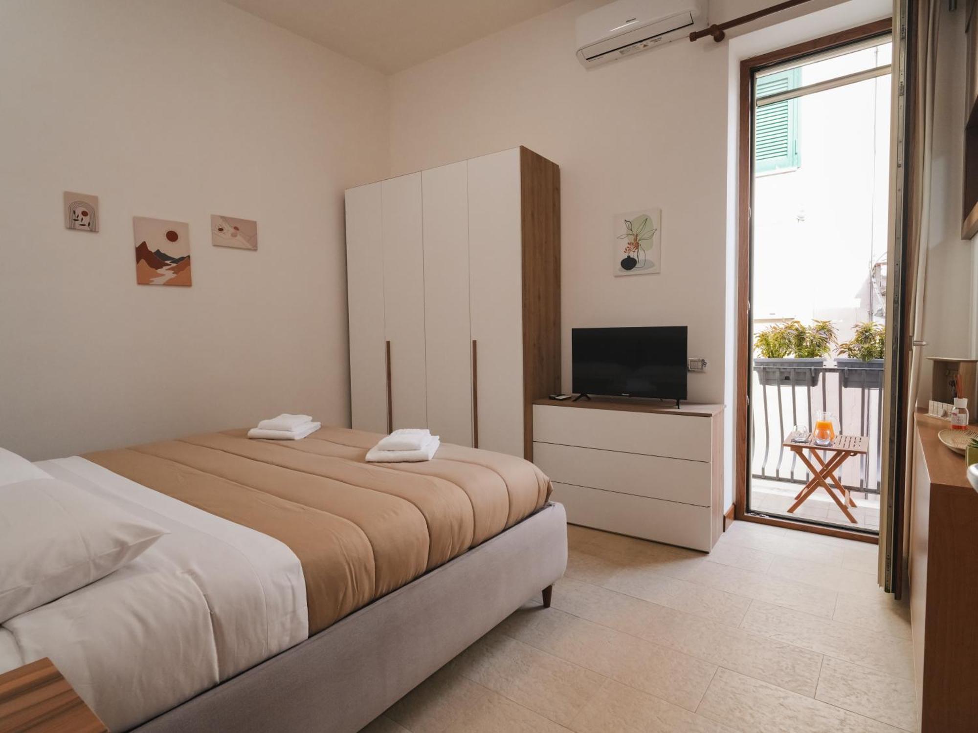 Da Sara Hotel Pozzuoli Eksteriør billede