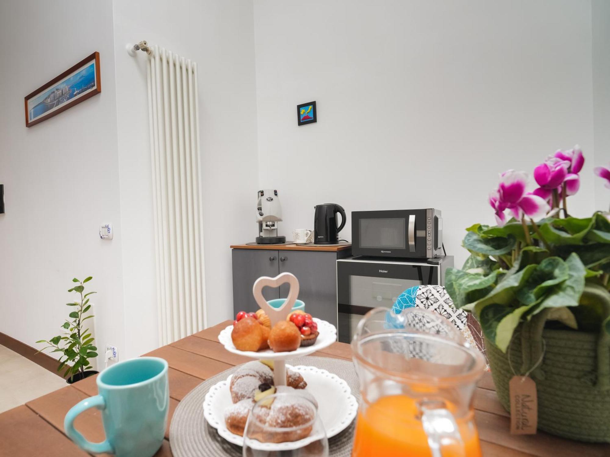 Da Sara Hotel Pozzuoli Eksteriør billede
